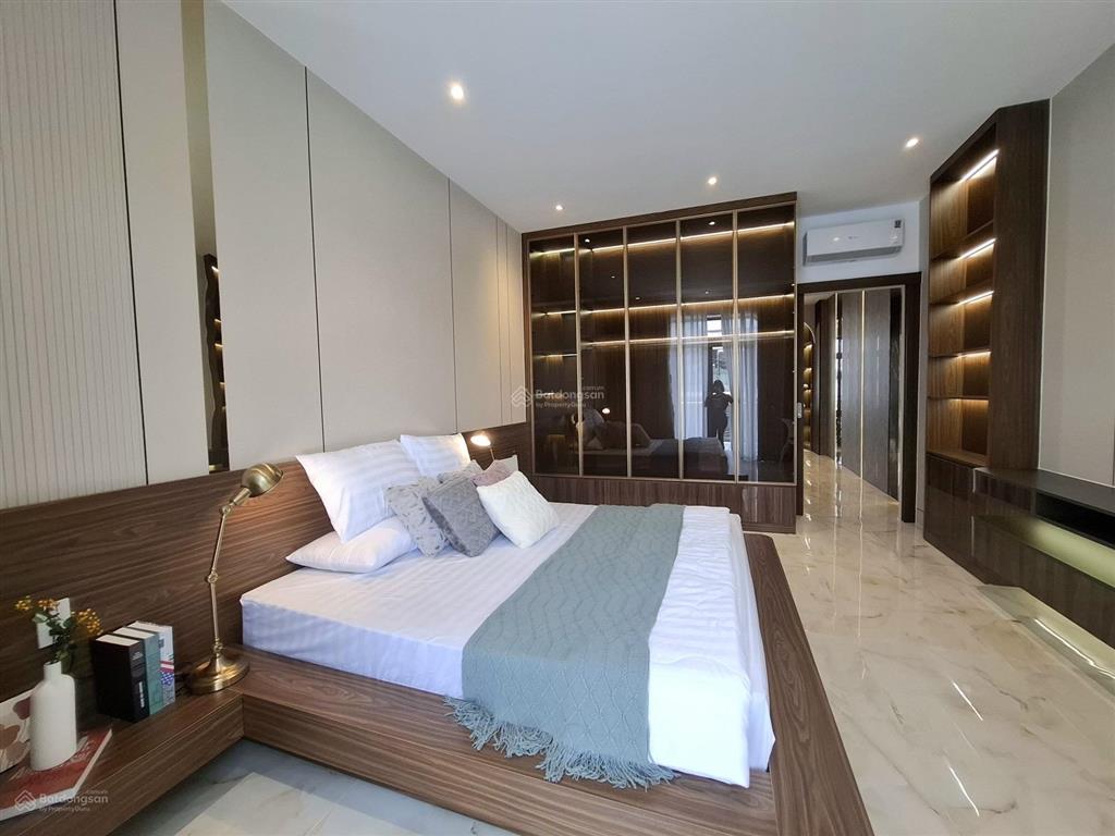 Bán nhà mặt tiền trần thị trọng, phường 15 tân bình 7 lầu, thang máy , 7pn , 70m2 chỉ 17,5 tỷ