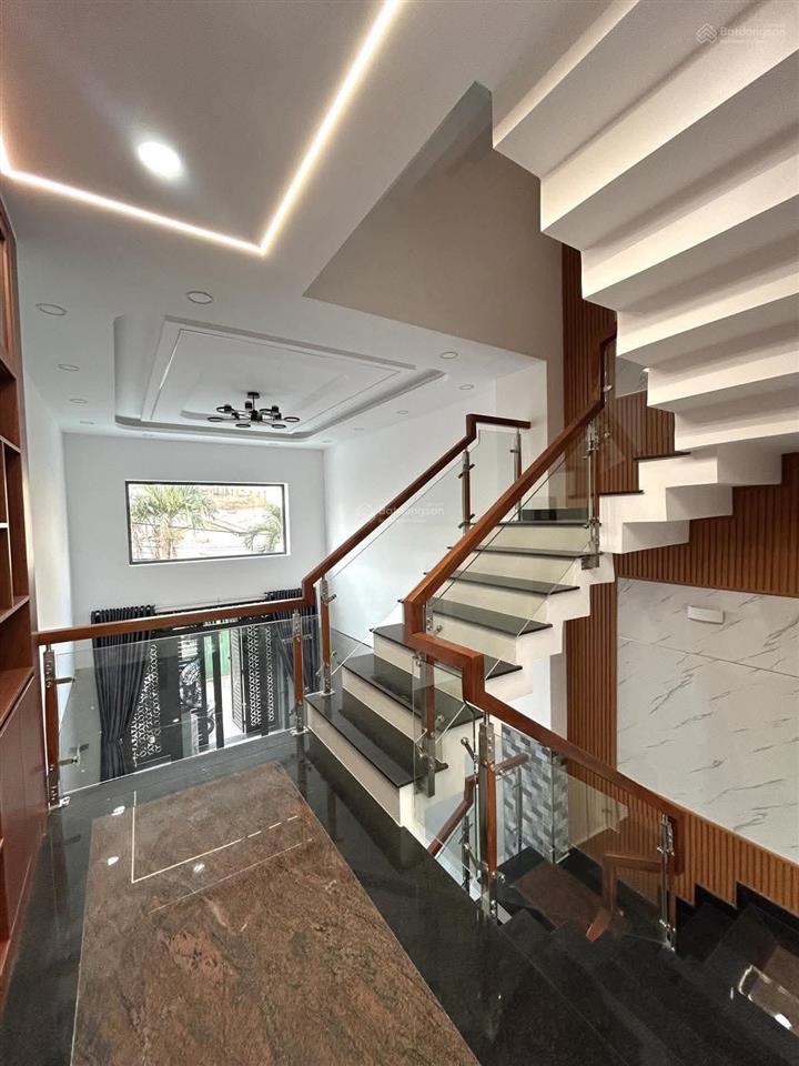 Bán nhà 5 lầu, 5pn, 68m2, hxh lê đình cẩn bình tân chỉ 7,1 tỷ