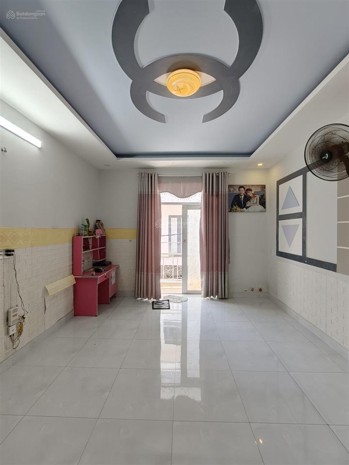 Bán nhà kdc nam hùng vương, 4 lầu, 4pn, 80m2 chỉ 7,5 tỷ