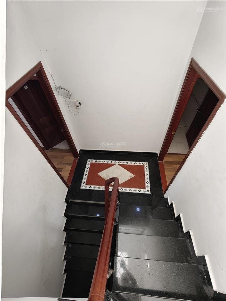 Bán nhà mặt tiền phường 16, quận 8, 4 lầu 5pn, dt 86m2 chỉ 9,3 tỷ