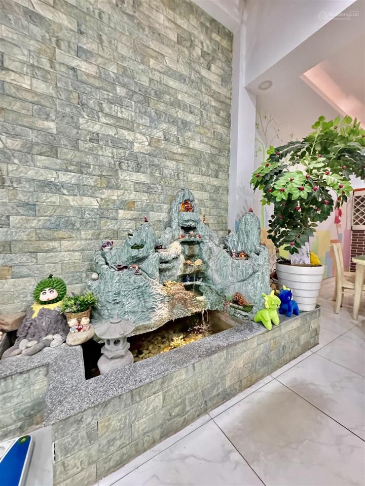 Bán nhà mặt tiền phường 15 quận 8, 3 lầu , 320m2 , ngang hơn 10m chỉ 23,3 tỷ