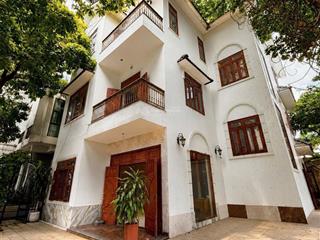 Bán biệt thự khi sân bay, 3 lầu, 348m2 đường sông nhuệ, tân bình có 7pn chỉ 64 tỷ
