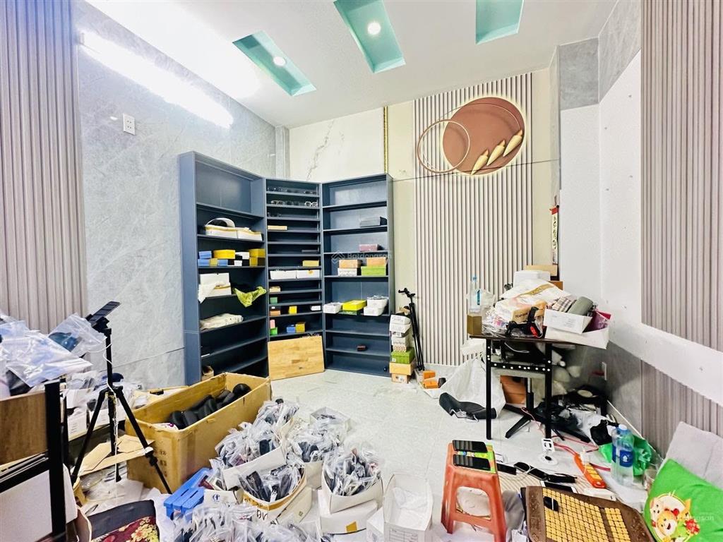 Bán nhà 4 lầu, 7pn lương văn can quận 8, 56m2, nở hậu chỉ 5,8 tỷ