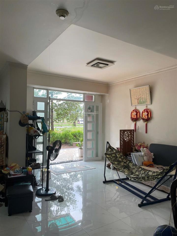 Bán chung cư conic nguyễn văn linh tầng trệt kinh doanh, 2 lầu, 3pn, 120m2 chỉ 3,8 tỷ