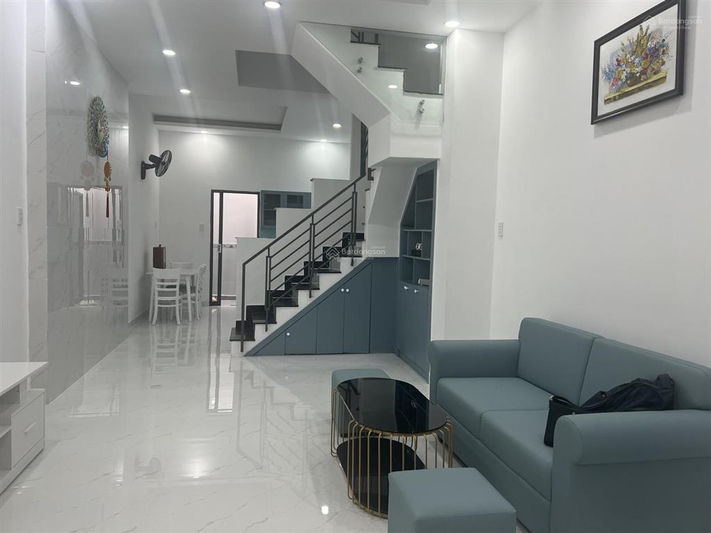 Bán nhà 4 tầng, 4pn 5wc, dt 50m2, đào tông nguyên, nhà bè chỉ 6,25 tỷ