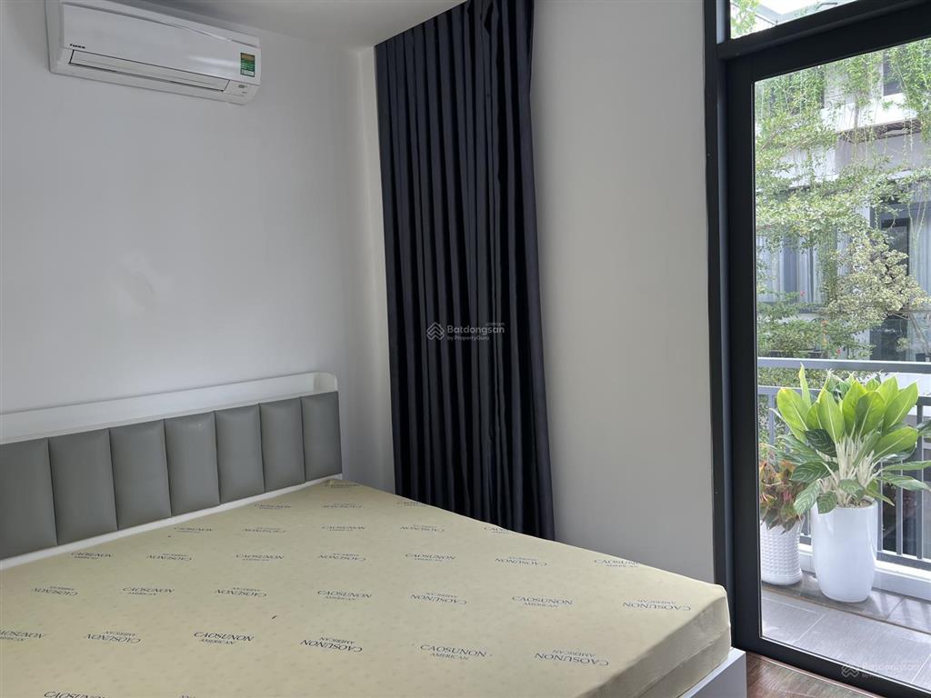 Bán nhà 4 tầng, 4pn 5wc, dt 50m2, đào tông nguyên, nhà bè chỉ 6,25 tỷ