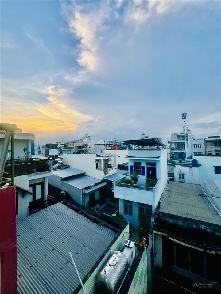 Bán nhà 4 lầu , 4pn đường âu dương lân, phường 3 quận 8 , 49m2 chỉ 7,4 tỷ