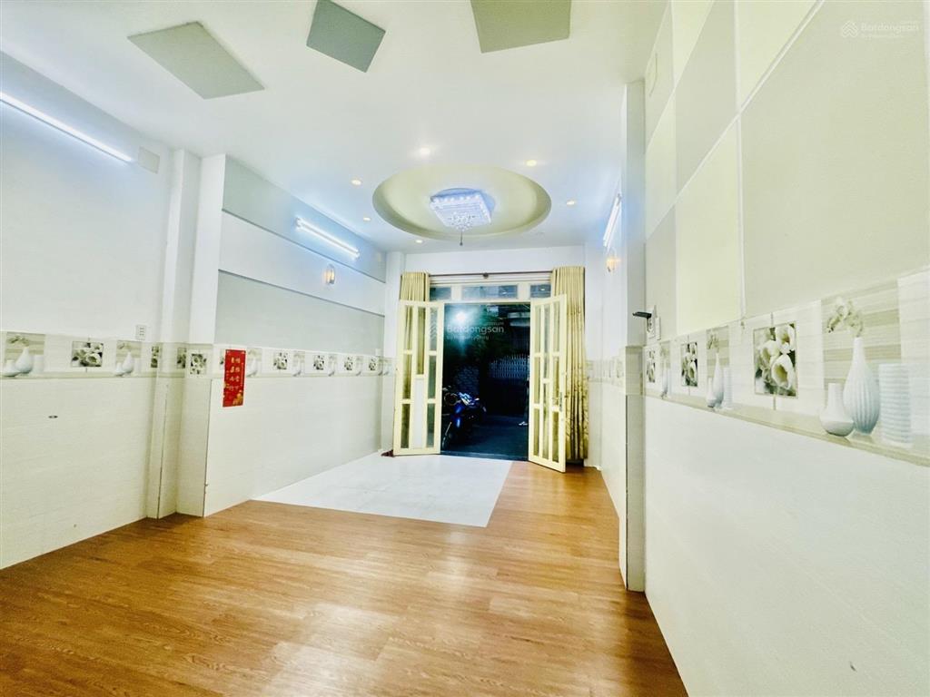 Bán nhà 4 lầu , 4pn đường âu dương lân, phường 3 quận 8 , 49m2 chỉ 7,4 tỷ