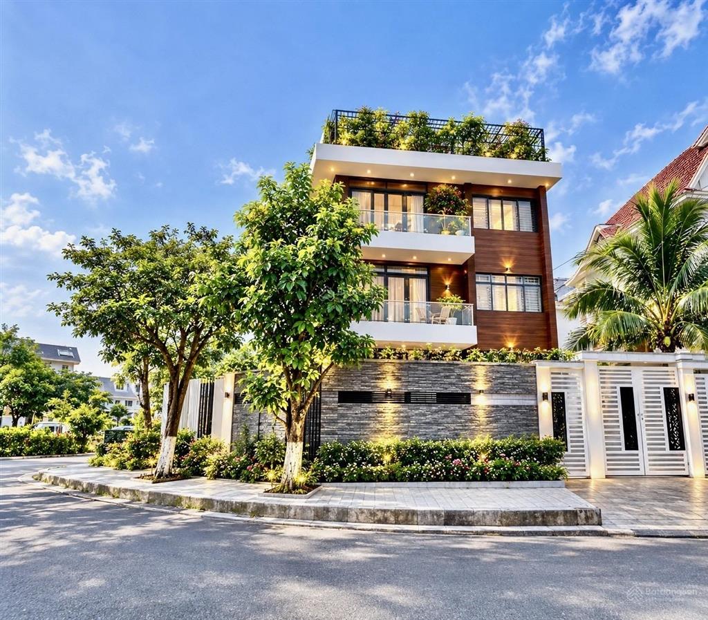 Bán biệt thự thạnh xuân quận 12, 484m2 ngang 24m, hầm, 4 lầu, 7pn chỉ 40 tỷ