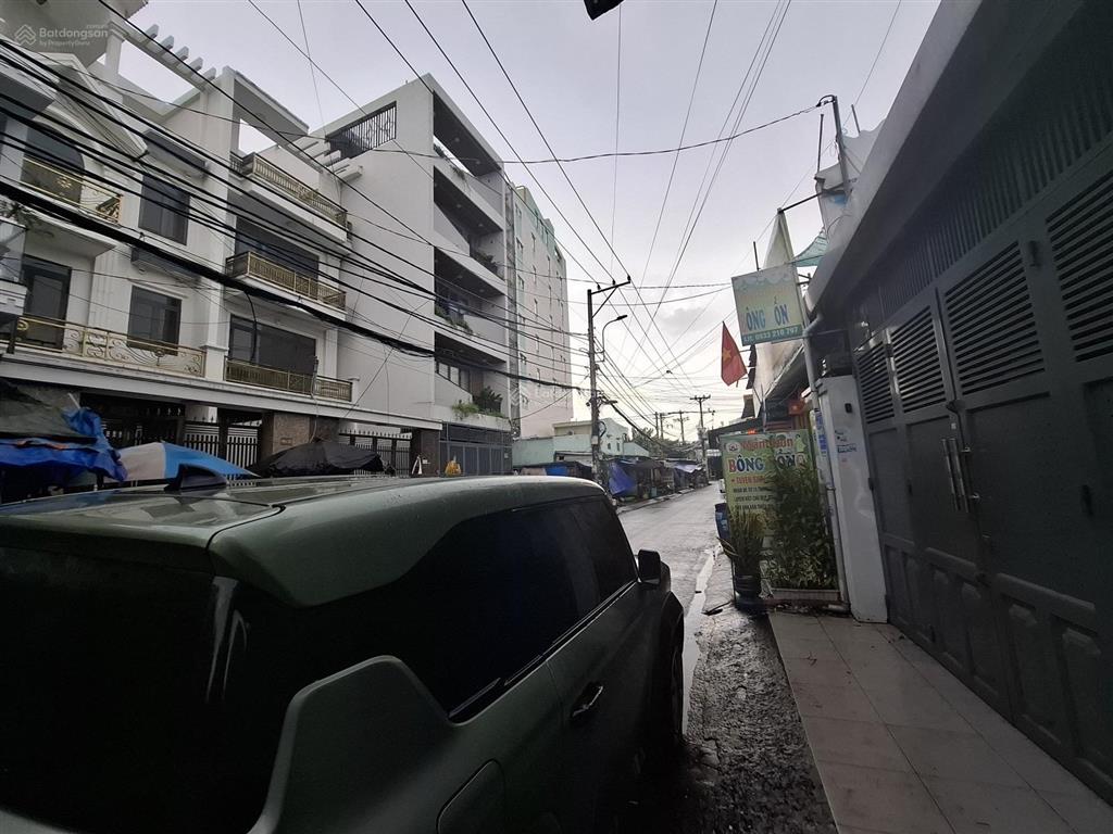 Bán nhà đường 10m, hương lộ 2, 118m2, 2 lầu, ngang 5,1, chỉ 7,8 tỷ
