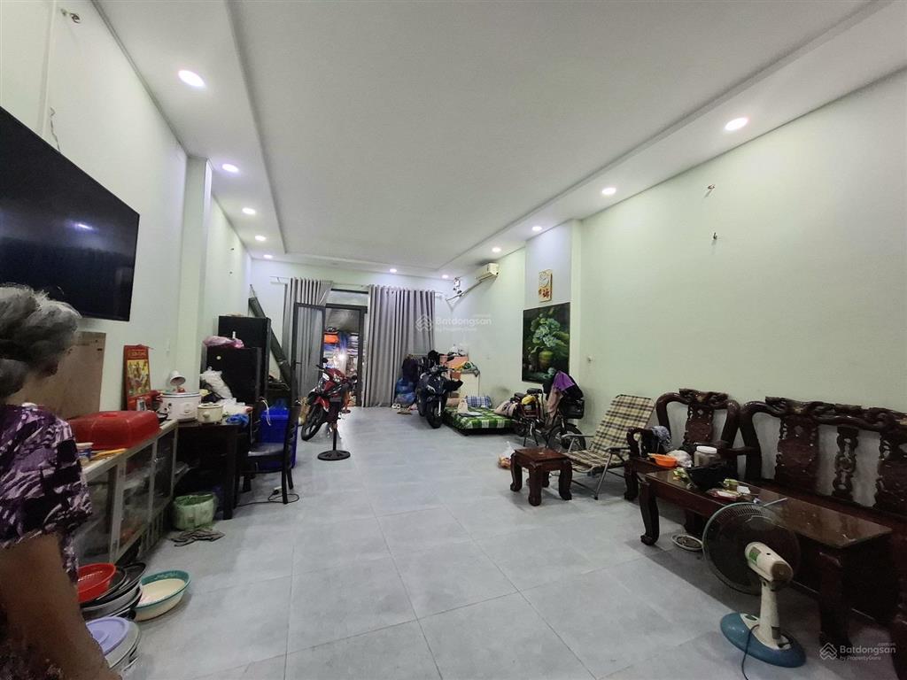 Bán nhà đường 10m, hương lộ 2, 118m2, 2 lầu, ngang 5,1, chỉ 7,8 tỷ