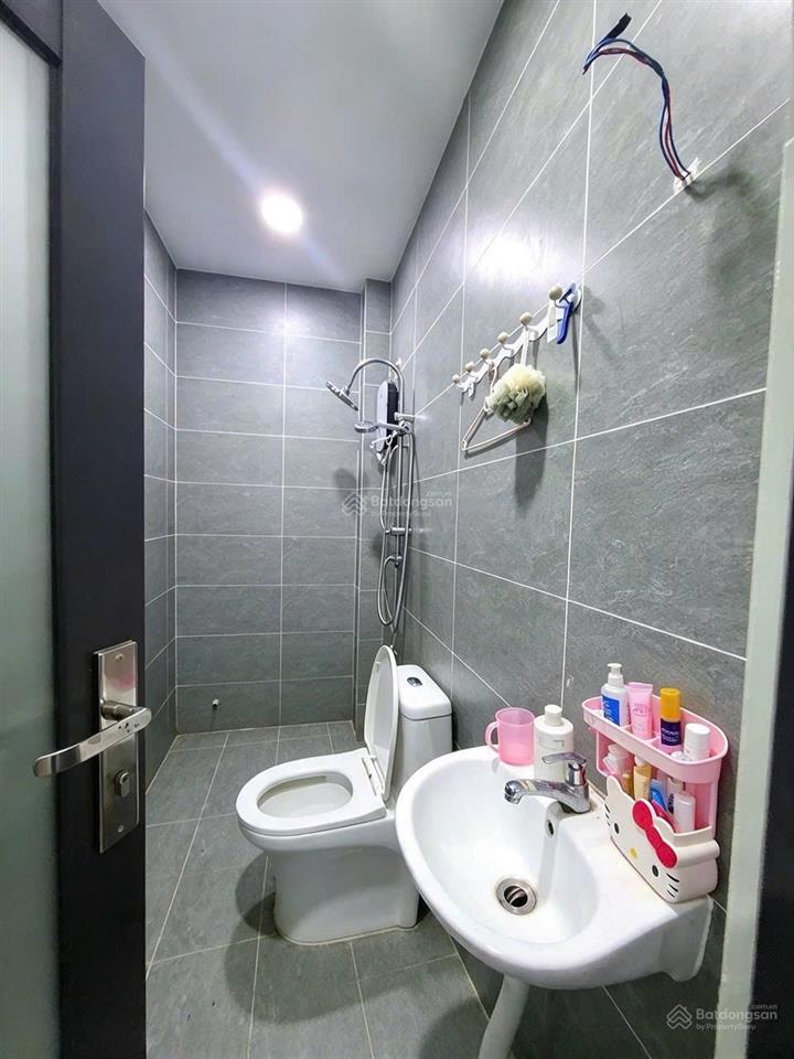 Bán nhà đường 10m, hương lộ 2, 118m2, 2 lầu, ngang 5,1, chỉ 7,8 tỷ