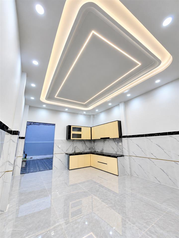 Bán nhà hxh tây lân, bình tân, 4 lầu, thang máy, 6pn, 5wc, 123m2 chỉ 7,6 tỷ