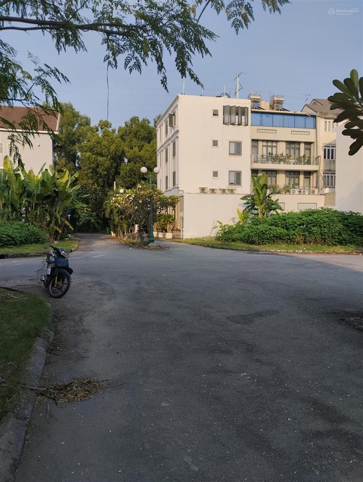 Cần bán gấp đất nền dự án thế kỷ 21, diện tích 144,7m2 = 8x20m, giá bán 215tr/m2