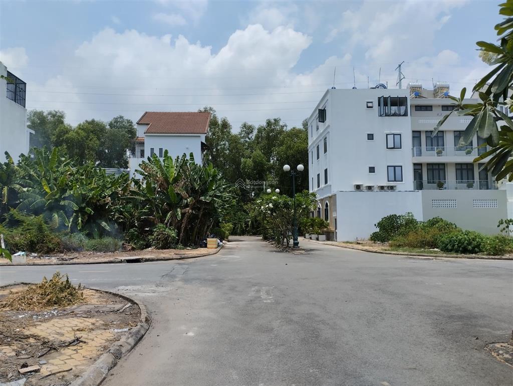 Cần bán gấp đất nền dự án thế kỷ 21, diện tích 144,7m2 = 8x20m, giá bán 215tr/m2