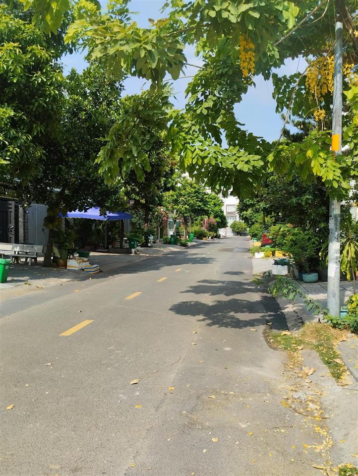 Cho thuê nhà đường số 27a khu an phú an khánh quận 2, 4x20, hầm trệt 2 lầu sân thượng, giá 40tr/th