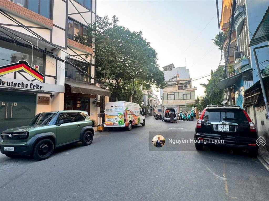 Còn đúng 1 căn! vị trí đẹp vào ở ngay hẻm 6m đinh công tráng,q1(6,4 x 18mcn 115m2)4 tầng.chỉ 26 tỷ
