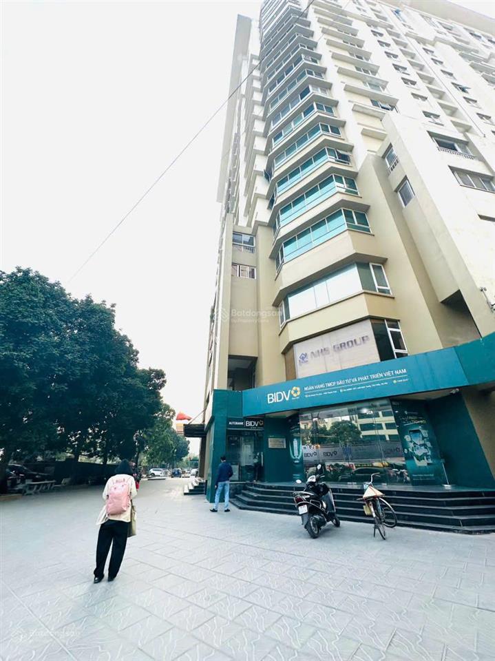 Cđt cho thuê mặt bằng kinh doanh tầng 1 từ 150354m2, mặt tiền 30m tại cầu giấy