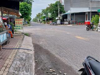 Đất nền sổ đỏ khu dân cư thái sơn long hậu giá 2ty1 diện tích 100m2