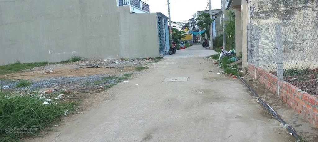 Cần bán 100m2 hẻm xe hơi ấp 2/5 long hậu không quy hoạch giá chỉ 1ty550