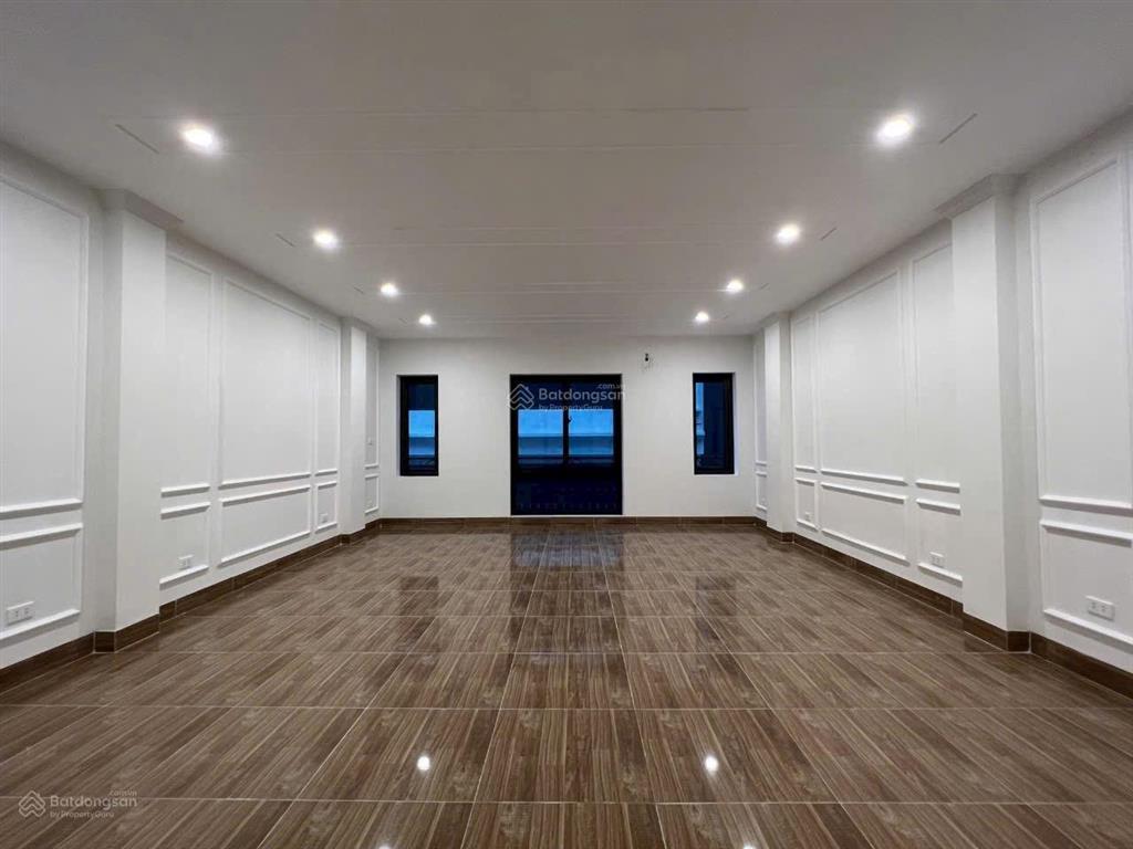 Cần cho thuê gấp nhà đỗ quang 30tr/tháng