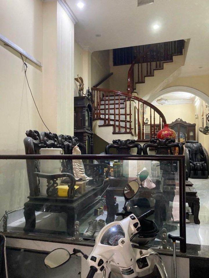 phân lô Tô hiệu ,lõi hà đông 50m mt4m 5t,ô tô vào nhà,2 mặt ngõ thông,an sinh tuyệt vời