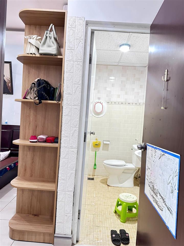 Chung cư bluehouse  2 phòng ngủ  sổ hồng  nội thất cb  giá nhỉnh 1 tỷ 9x nhẹ   0935 300 ***