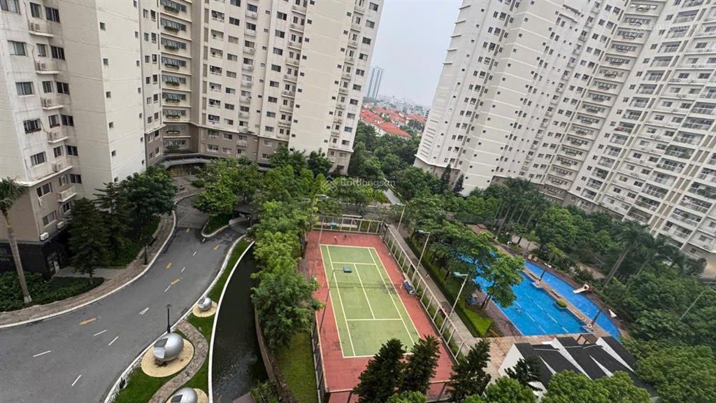 Cần bán căn hộ 2pn 2vs 110m tầng trung view nội khu tại essensia splendora an khánh full đồ 8,x tỷ