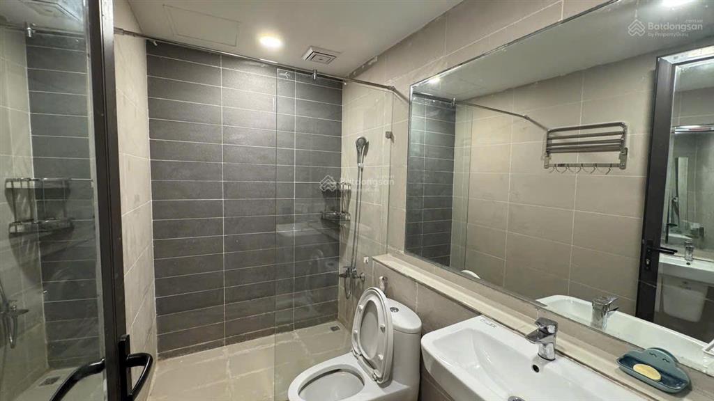 Cần bán căn hộ 2pn 2vs 110m tầng trung view nội khu tại essensia splendora an khánh full đồ 8,x tỷ