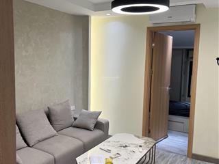 Bán căn hộ tập thể tầng 2 nhà a5  giảng võ  80m2  3pn  5,8 tỷ