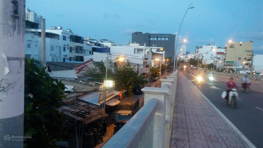Chính chủ bán gấp nhà giá rẻ ngay mặt tiền phong châu phước hải, nha trang, 79 tr/m2