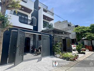 Siêu phẩm! nhà 3,5 tầng có thang máy, full nội thất tại kđt mỹ gia. giá 9 tỷ 690