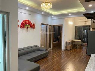 Cho thuê căn hộ 2 ngủ tầng 7 tòa gemek1  cổng chào nam an khánh