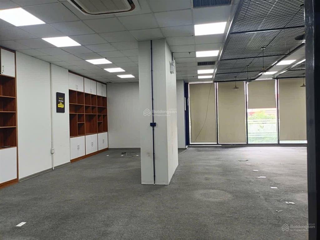 Sàn văn phòng  chung cư vạn phúc  175m² giá tốt  để xe hầm thoải mái