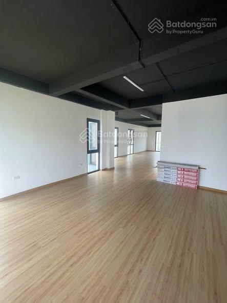 Cho thuê biệt thự mới hoàn thiện 400m  ngay kđt dương nội  rộng  thoáng  yên tĩnh làm văn phòng