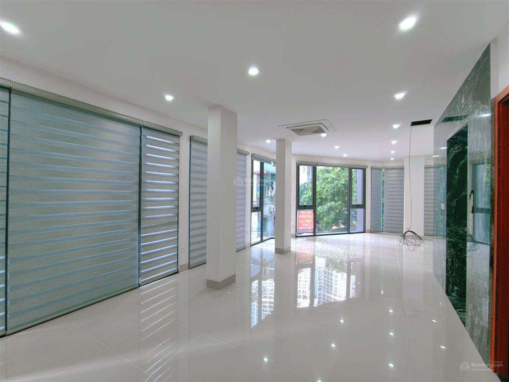 Sàn văn phòng mỗ lao  trung tâm hà đông  đường 11m  lô góc  60m