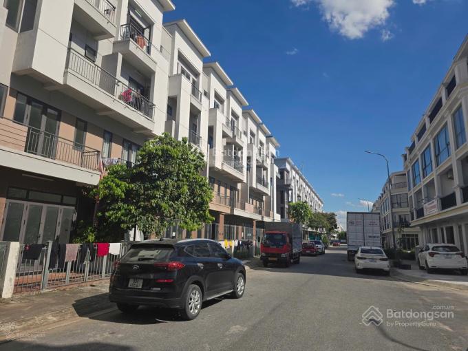 Bán shophouse 4 tầng vị trí đẹp vsip bắc ninh từ sơn giá chỉ 7,1 tỷ