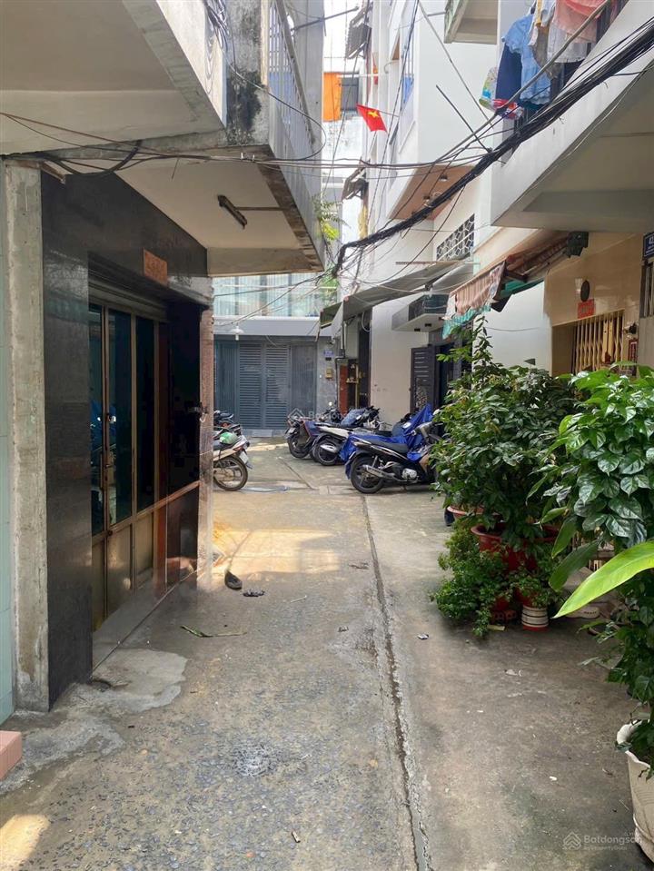 Bán nhà chính chủ nhà rẻ khu vực đường 702 hồng bàng, thông phú thọ, sát mặt tiền p1, q11