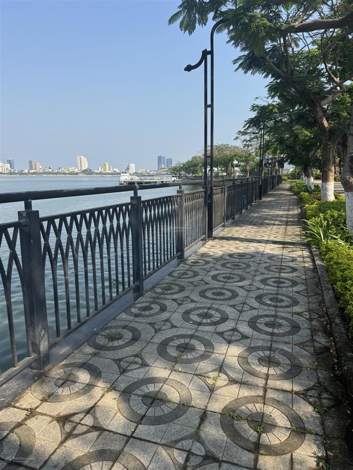 Bán biệt thự euro village 1 đà nẵng. vị trí ven sông hàn. môi trường sống đẳng cấp.  0888 282 ***