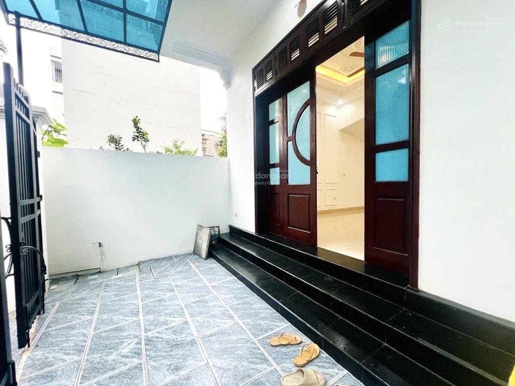 Siêu phẩm phúc lợi  lô góc 2 mặt thoáng  diện tích khủng  dân xây chắc chắn