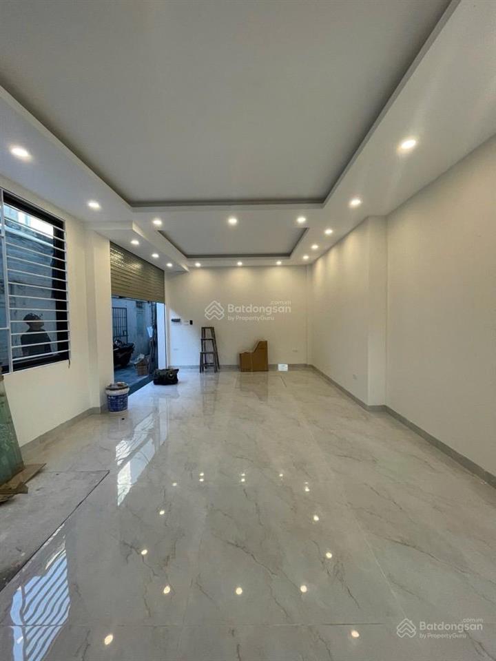 Bán nhà vũ xuân thiều, long biên  68.6m2, 5 tầng thang máy, full nội thất, cạnh aeon mall