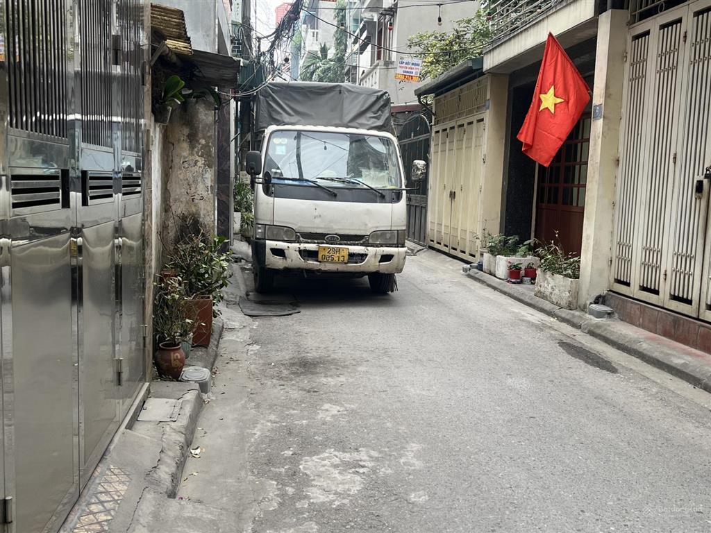 Siêu phẩm đất vàng thượng thanh mặt tiền khủng ô tô 7 chỗ vào nhà giá 13.550tỷ