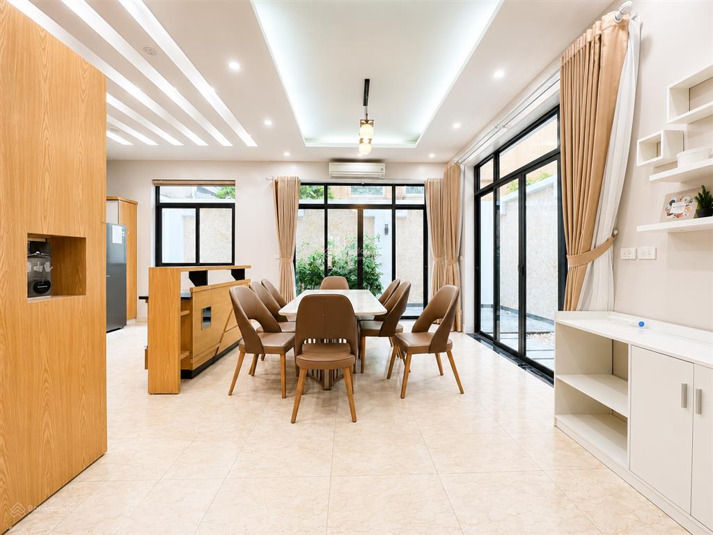 Biệt thự 180m2 ciputra giá tốt chỉ 69 tỷ full nội thất