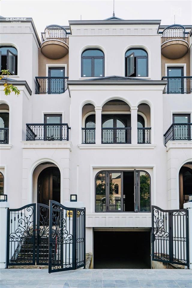 Một trong số ít biệt thự ciputra 140m2 mặt công viên & đài phun nước thoáng 2 mặt trước sau