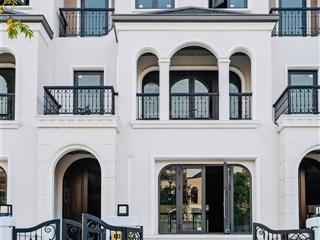 Một trong số ít biệt thự ciputra 140m2 mặt công viên & đài phun nước thoáng 2 mặt trước sau
