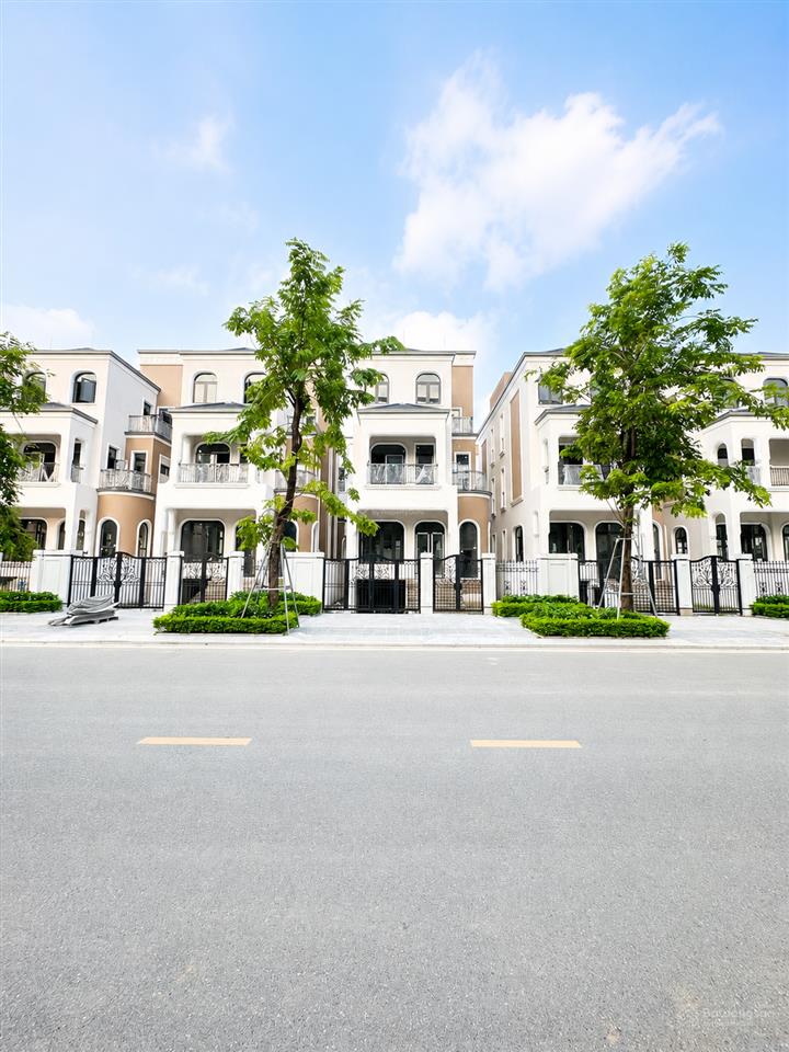Bán biệt thự đơn lập 180m2 ciputra gần đường dạo bộ công viên 65ha & trung tâm thương mại lotte