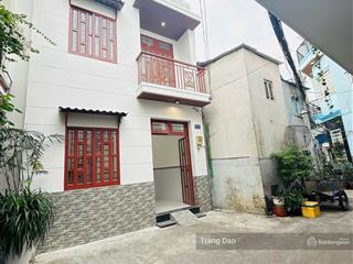 3,7tỷ đẹp như mới 2 tầng. dt 33,1m ngang 6,6*5,01 trần xuân soạn,q7.hẻm trc nhà 6m.sân để 10 xe máy