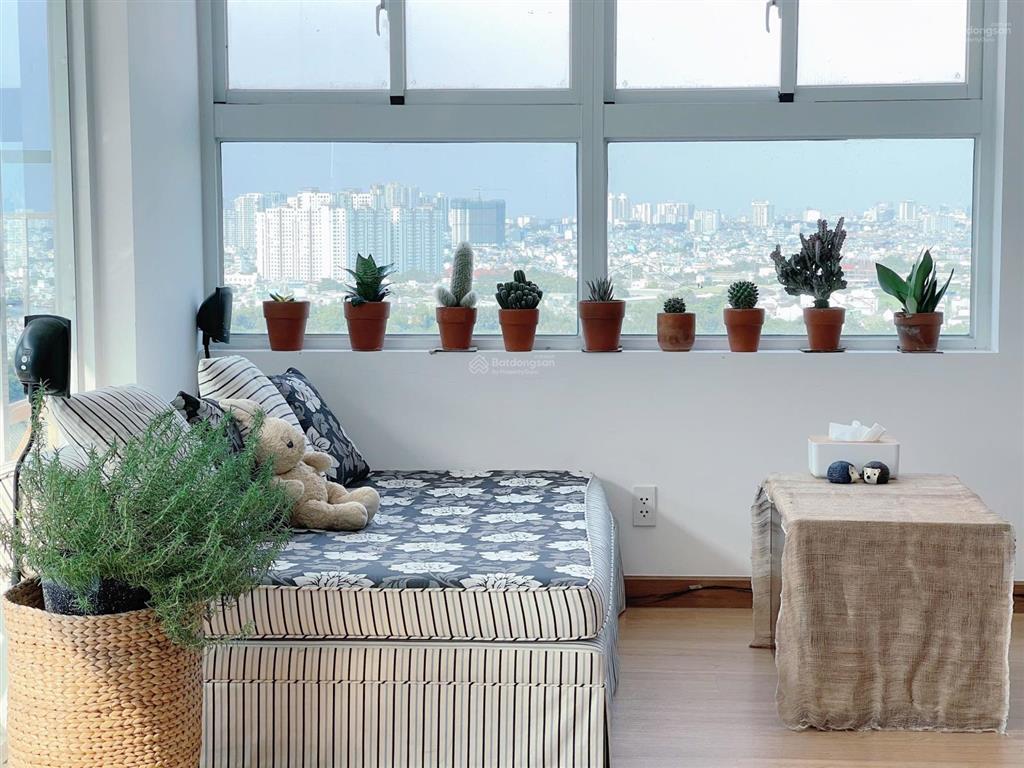 Cần bán ch penthouse sân vườn conic riverside p7, q8. dt 130m2 3pn, 2wc, sh 5,5 tỷ,  0787 452 ***