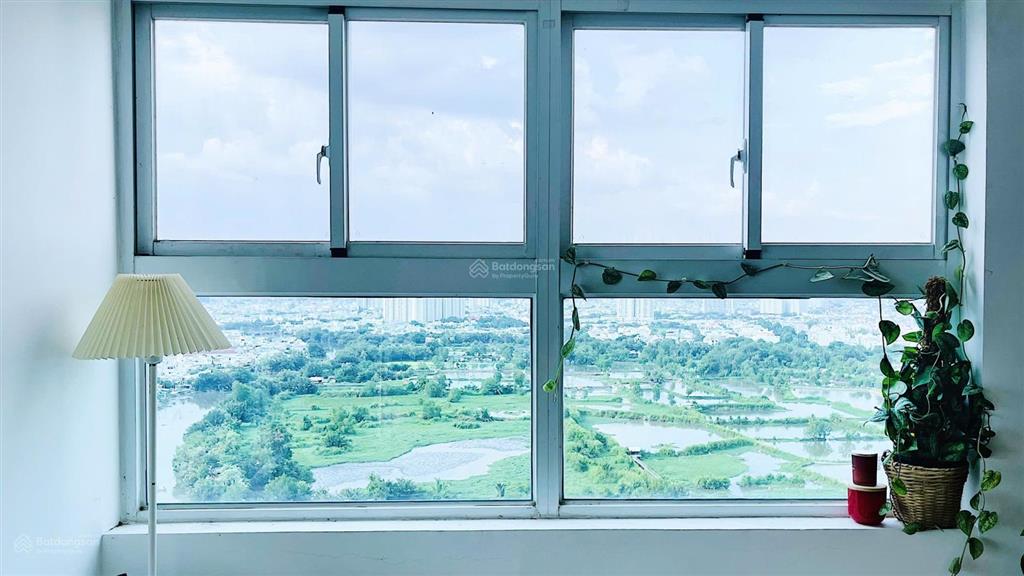 Cần bán ch penthouse sân vườn conic riverside p7, q8. dt 130m2 3pn, 2wc, sh 5,5 tỷ,  0787 452 ***