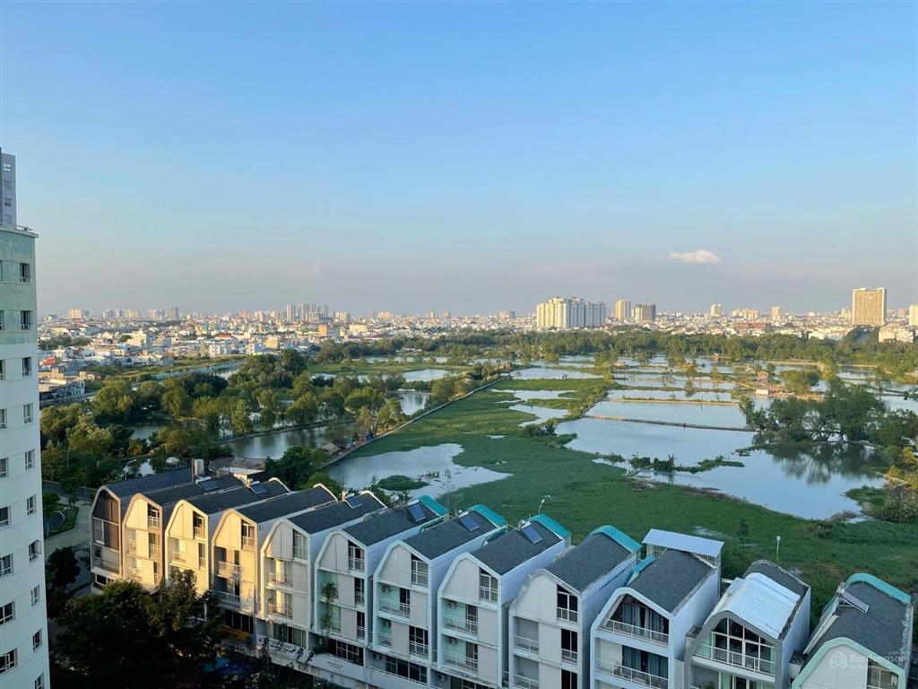 Cần bán gấp căn hộ conic garden 45m2 1pn, 1wc sổ hồng, giá 1,8 tỷ sổ hồng. ntcb, hỗ trợ vay 70%